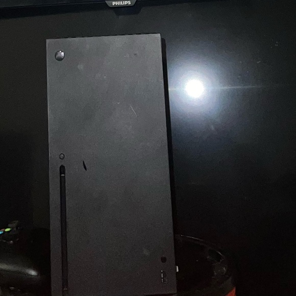 Xbox - Picture 2 of 2